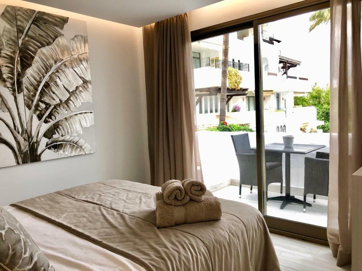 Luxury Apartment In La Isla, Walking Distance To Puerto Banus มาร์เบยา ภายนอก รูปภาพ