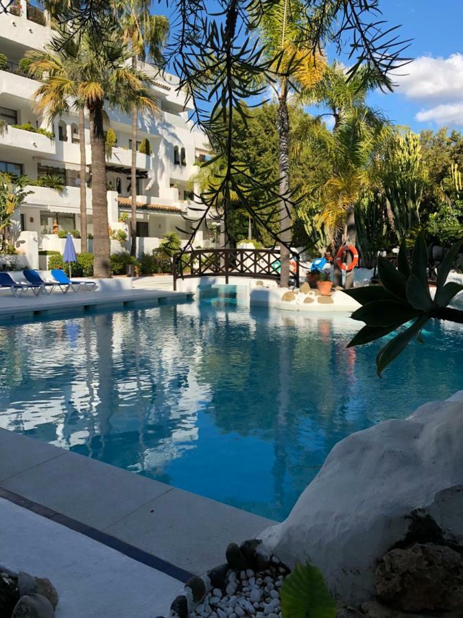 Luxury Apartment In La Isla, Walking Distance To Puerto Banus มาร์เบยา ภายนอก รูปภาพ