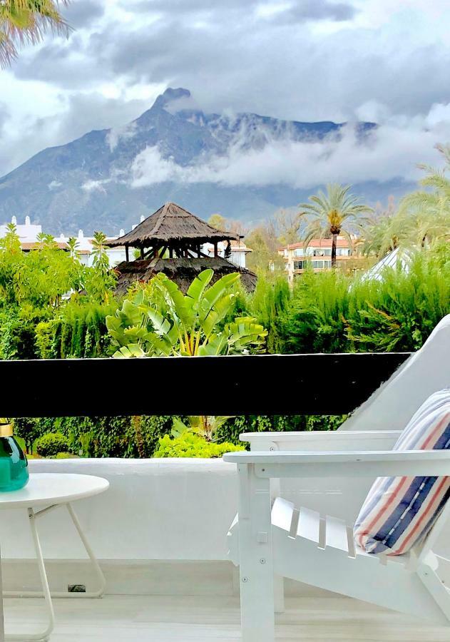 Luxury Apartment In La Isla, Walking Distance To Puerto Banus มาร์เบยา ภายนอก รูปภาพ