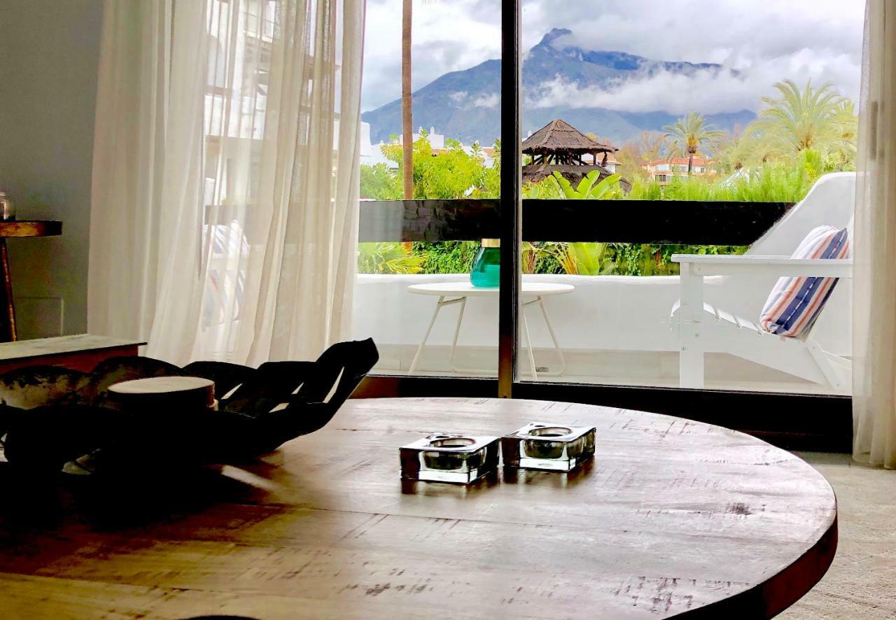 Luxury Apartment In La Isla, Walking Distance To Puerto Banus มาร์เบยา ภายนอก รูปภาพ